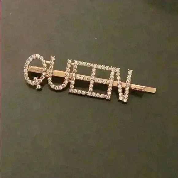 Queen Bobby Pin - Picture 1 of 1